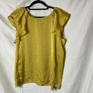 NWT Adiva Top (L, but more like a M)